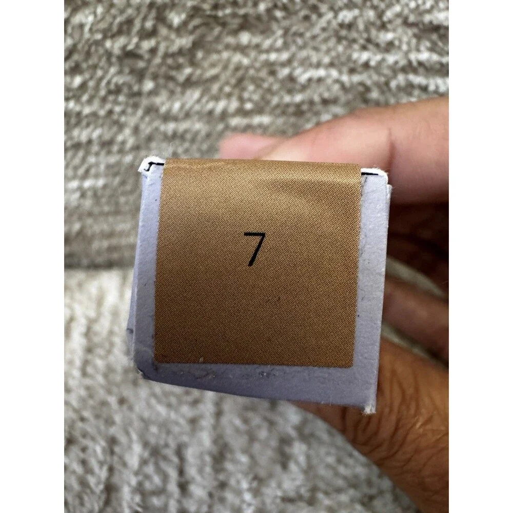 NIB Saie Slip Tint Radiant All Over Concealer Shade 7